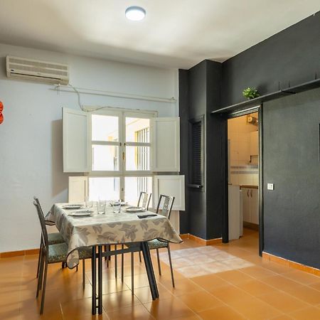 Conde Center Premium Suites, Free Parking 塞维利亚 外观 照片