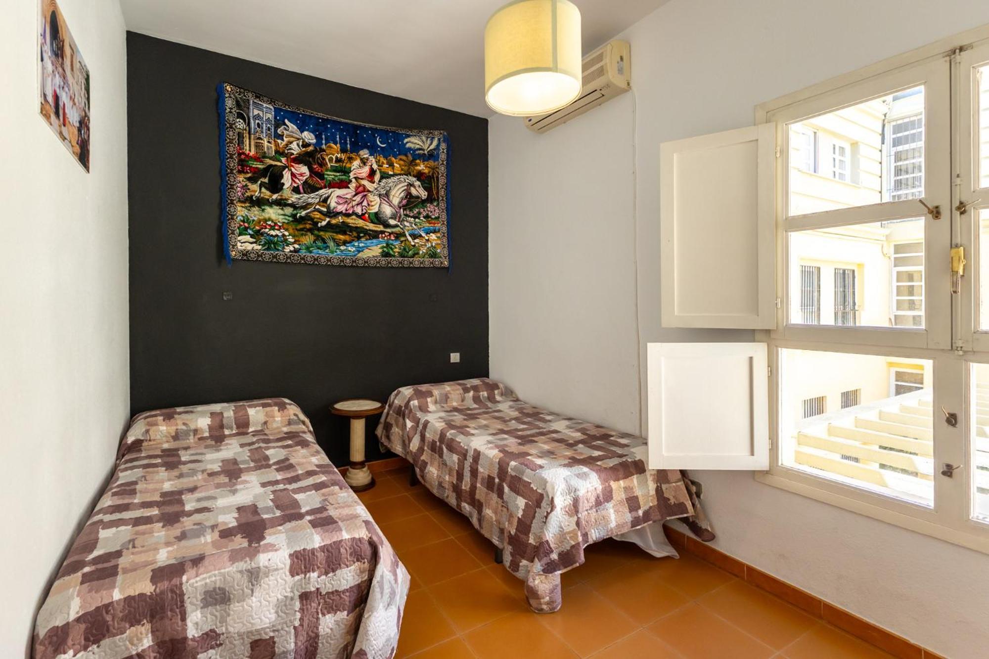Conde Center Premium Suites, Free Parking 塞维利亚 外观 照片